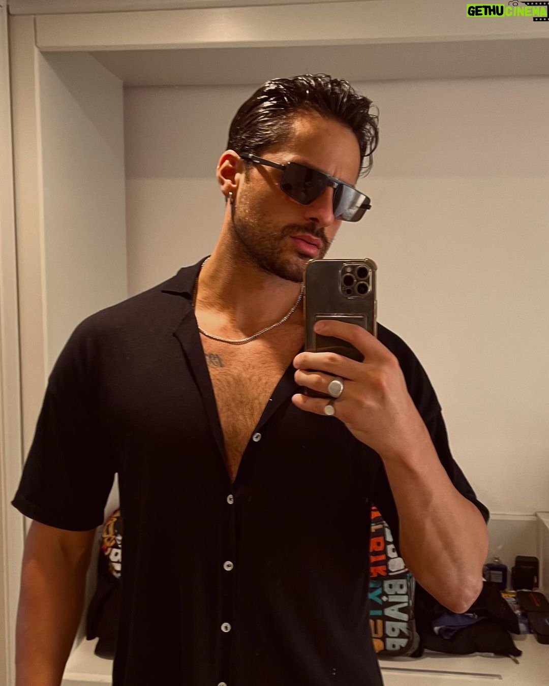 Ekin Mert Daymaz - 89.4K Likes -