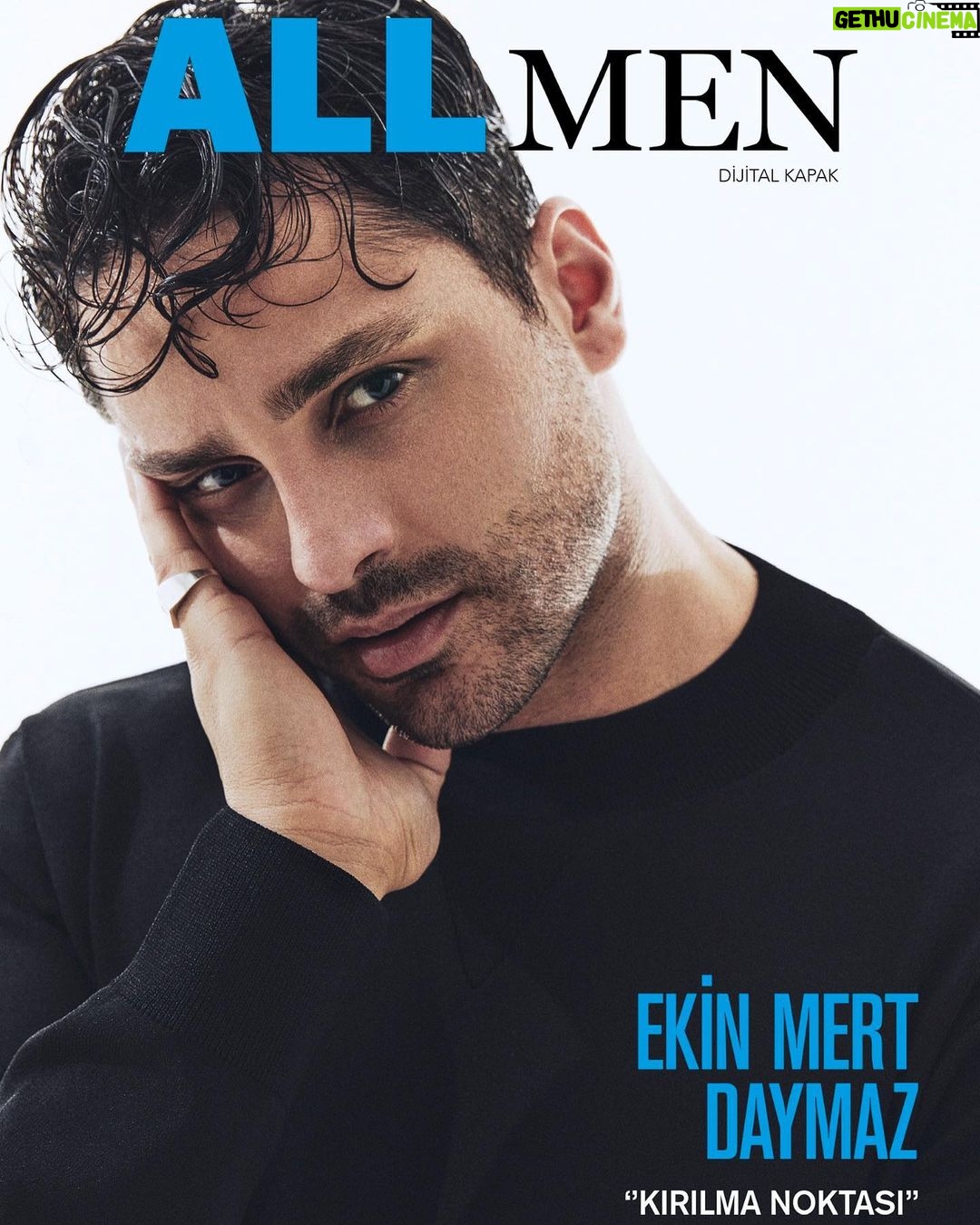 Ekin Mert Daymaz Instagram - Harika bir ekiple çok güzel bir çekimdi💫 @allmagazine Yayın Direktörü: @meltemaydin_ofc Genel Yayın Yönetmeni ve Röportaj: @salihdevrim Fotoğraf: @alperrdeniz Moda Editörü: @aliarisso Styling: @gsyceri Saç: @akinunalofficiall Makyaj: @akinstayn