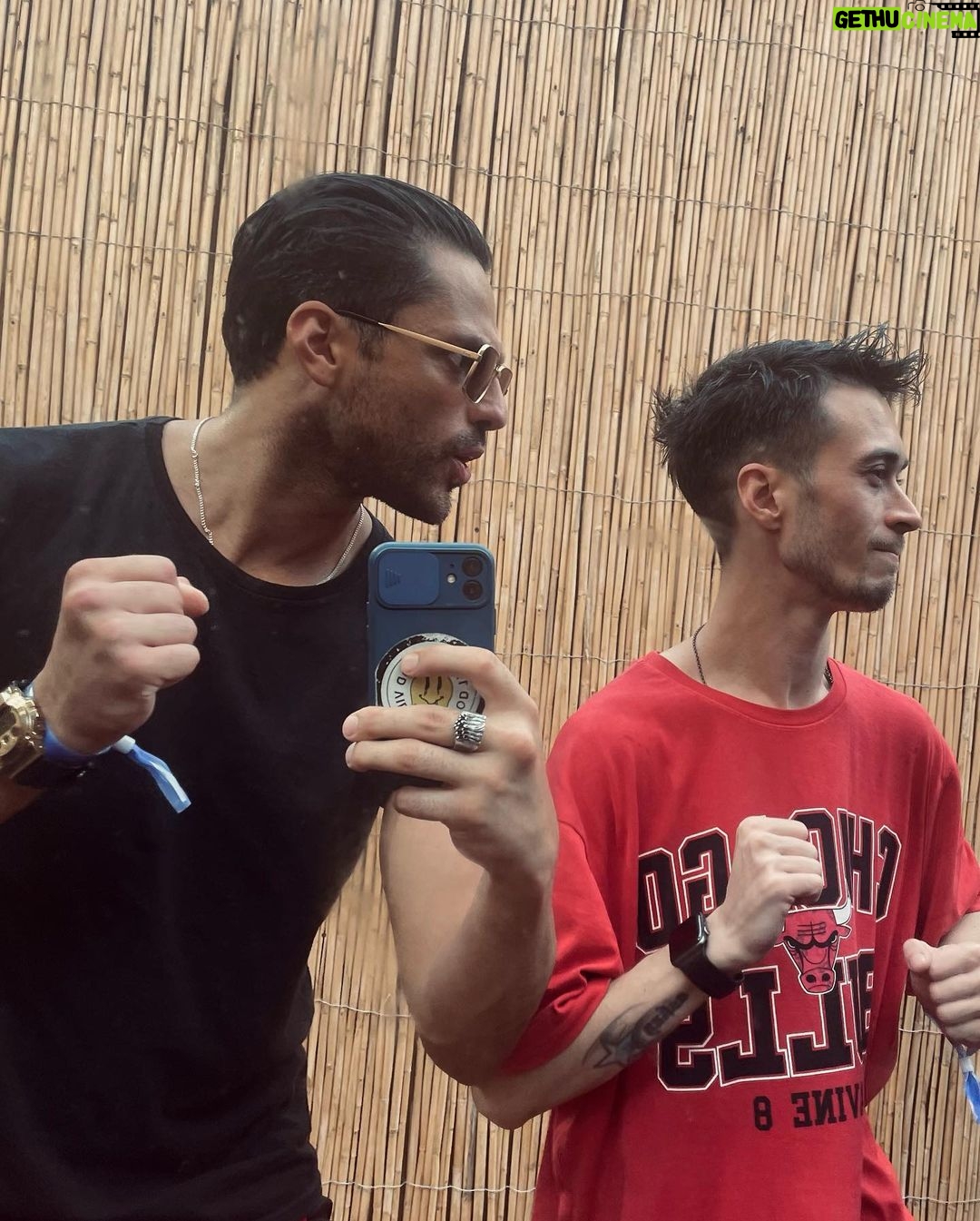 Ekin Mert Daymaz Instagram - Geçen benim yeğenleri gezdirirken.