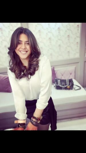 Ekta Kapoor Instagram - Slimmer days when I thought was fat come back …I’m sorry I misunderstood u😃😃😃😃😃😃😃😃😃😃