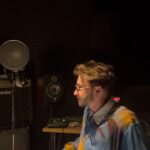 Eldar Dzharakhov Instagram - Джарахов vs ЗЛОЙ МАЛОЙ music camp, день 2. Продуктивно получилось для одного дня, не?) Ёпрст Офигеев