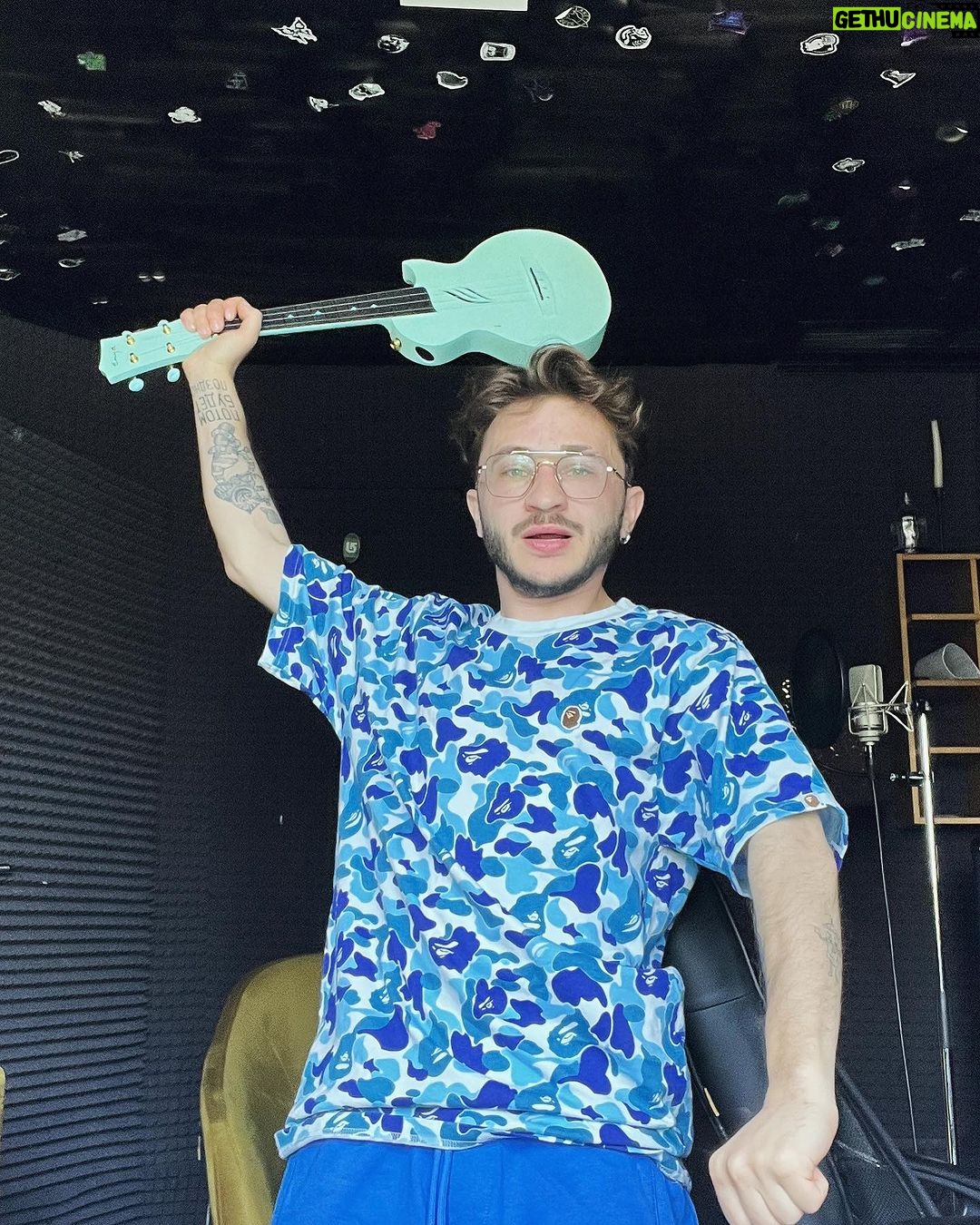 Eldar Dzharakhov Instagram - Music camp day 1 И Музыка, и Бизнес, и Любовь