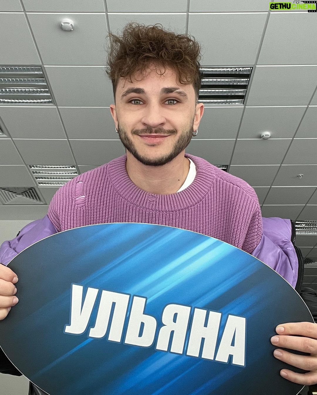 Eldar Dzharakhov Instagram - Кто я? 1,2 или 3?
