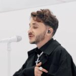 Eldar Dzharakhov Instagram - Два незнакомых человека (live)