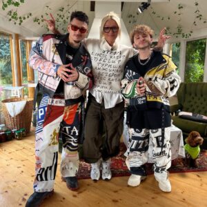 Eldar Dzharakhov Instagram - Как расшифровывается ЗОЖ (только не правильные варианты)?