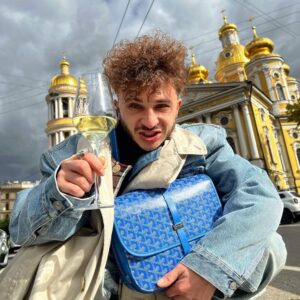 Eldar Dzharakhov Instagram - В Питере охуительно 🤘