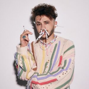 Eldar Dzharakhov Instagram - Как говорят великие долбаебы: Я бросил курить, перешёл на айкос/ашкуди