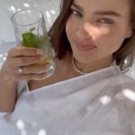 Elena Temnikova Instagram - Сестра говорит, что прямо сейчас у нас времени - вечность. Какая разница, который час, если каждый из них - в любви. Сегодня еще день семьи, любви и верности. Всех с праздником! @calistahotel #calistapeople #calistaluxuryresort Calista Luxury Resort Hotel