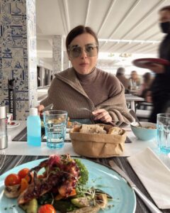 Elena Temnikova Instagram - Нормальная такая зима в Португалии. Cascais