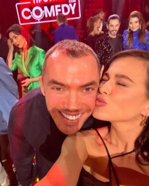 Elena Temnikova Instagram - В продолжение вчерашнего поста с #COMEDYNEWYEAR ✨