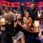 Elena Temnikova Instagram - Потихоньку взыдоравливаю) Разбирала фотки на телефоне. Эти с #COMEDYNEWYEAR точно не должны пропасть. Было круто и весело 🎉 Я ещё не посмотрела эфир новогоднего @comedyclubru, планирую сегодня. Вы смотрели? Как вам?