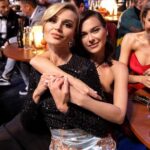Elena Temnikova Instagram - Потихоньку взыдоравливаю) Разбирала фотки на телефоне. Эти с #COMEDYNEWYEAR точно не должны пропасть. Было круто и весело 🎉 Я ещё не посмотрела эфир новогоднего @comedyclubru, планирую сегодня. Вы смотрели? Как вам?