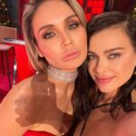 Elena Temnikova Instagram - Потихоньку взыдоравливаю) Разбирала фотки на телефоне. Эти с #COMEDYNEWYEAR точно не должны пропасть. Было круто и весело 🎉 Я ещё не посмотрела эфир новогоднего @comedyclubru, планирую сегодня. Вы смотрели? Как вам?