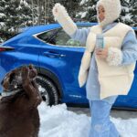 Elena Temnikova Instagram - Когда днем на улице уже темно, а нужно еще успеть на съемку, энергии нет совсем. Просто ни капельки. А до Нового года еще очень много дел. Меня круто спасают энергетики, но в них обычно много сахара. А я в последнее время очень слежу за этим. Но тут мне подсказали классный вариант - делюсь с вами. Новинка Adrenaline Rush Zero Sugar от @ad_rush вообще не содержит сахара, а вот концентрация кофеина и таурина здесь такая же, как в классических энергетических напитках. В итоге все ты можешь, но без сахара. Вкусно и сразу просыпаешься. Попробуйте! #всётыможешь