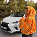 Elena Temnikova Instagram - Уже второй год меня частенько можно встретить в компании одного спортивного и эффектного красавчика 💦 #LexusNX