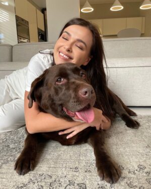 Elena Temnikova Instagram - Моя булочка с корицей. Нельзя просто так взять и не поцеловать ее. Согласны? Какая нра 1/2/3/4/5/6/7/8?