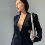 Elena Temnikova Instagram - Продует или нет? Я, если честно, немного стесняюсь простудиться))