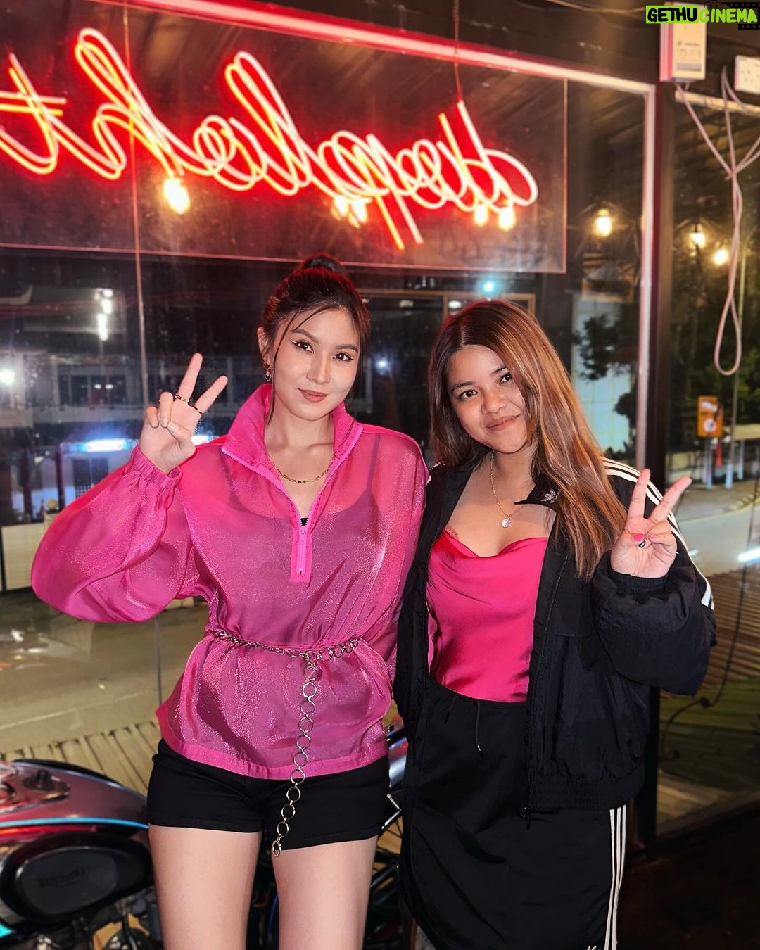 Elizabeth Tan Instagram - Happiest Birthday to my partner in crime. You know I love you way too much hehee ❤️