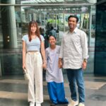 Elizabeth Tan Instagram - Melanie + Amy + Razak = Happy family? 😄
