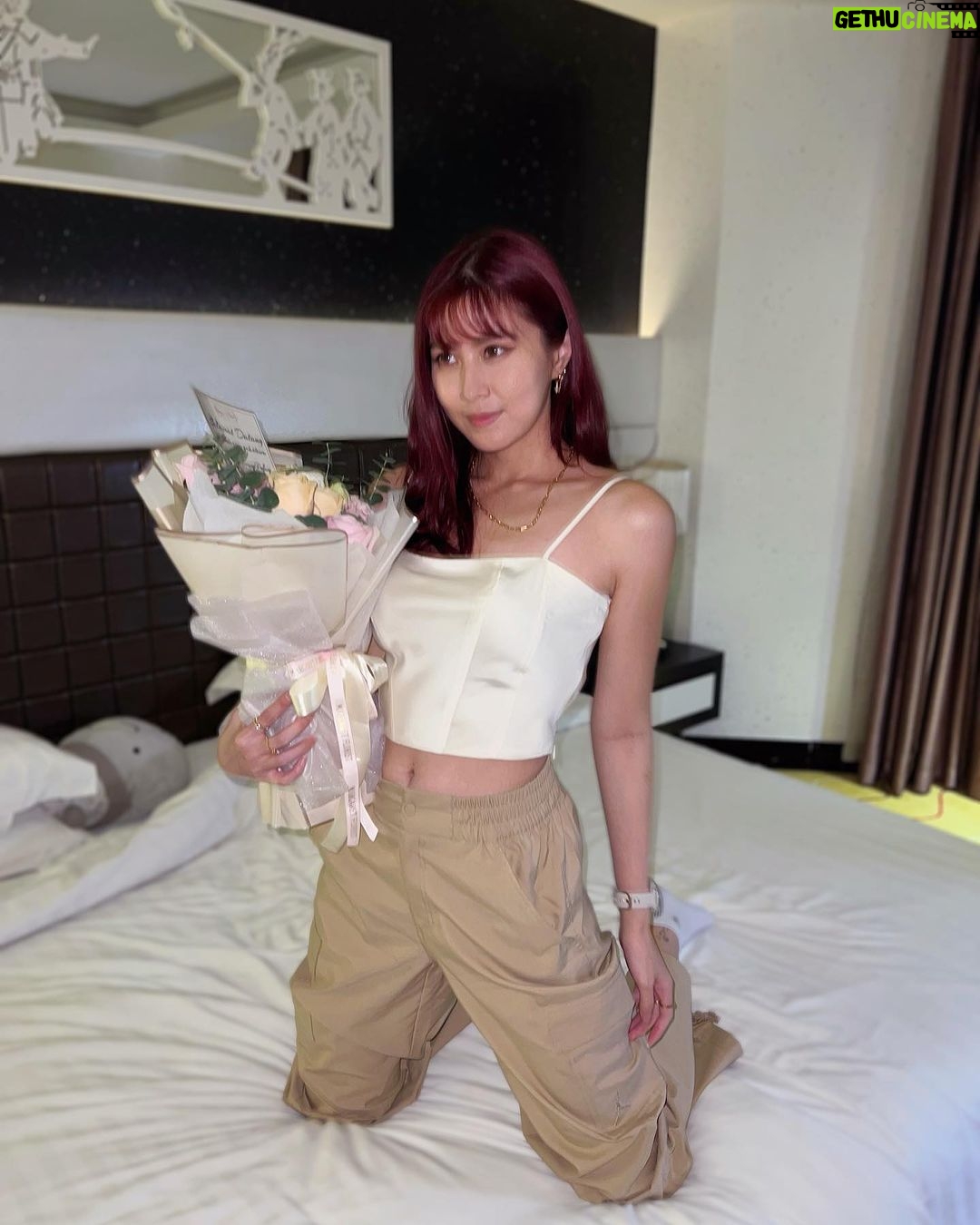 Elizabeth Tan Instagram - Lupa nk post ni haritu hehehe always feel so loved in KK 🥰❤️