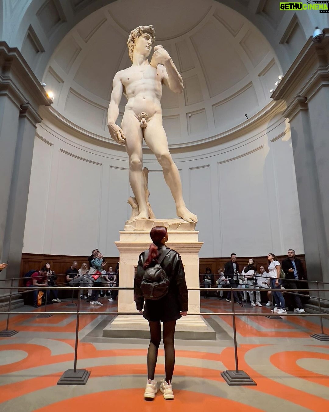 Elizabeth Tan - 54.4K Likes - Leaning tower of Pisa and statue of David! Crossed off my bucket list hehee. Also, Florence was absolutely my favourite city 😍❤️