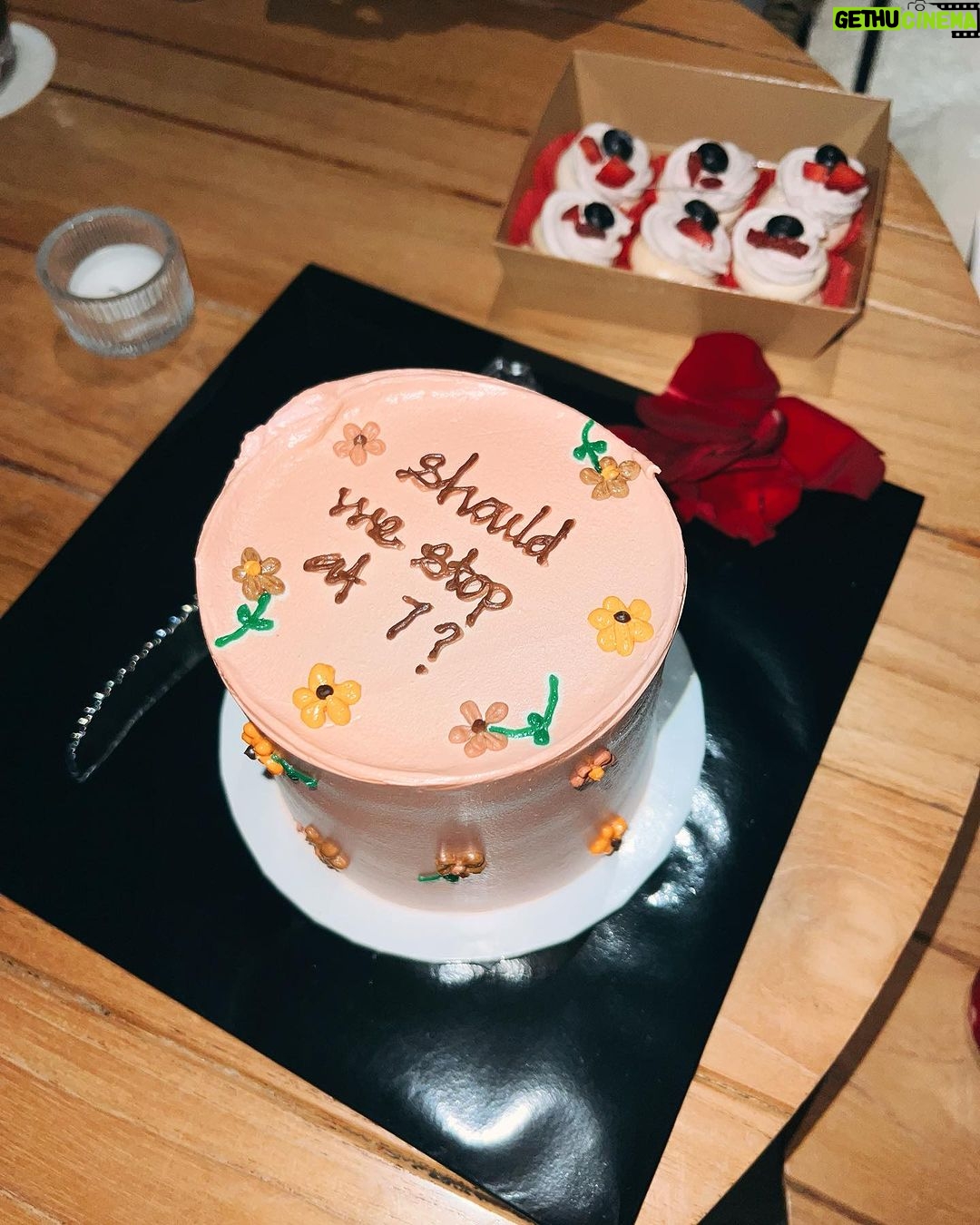 Elizabeth Tan Instagram - I must have done something right in a past life to have met you in this one. If I had to list out all the things to thank you for, it would be quite endless. Thank you for 7 years of the best memories, 7 years of laughter & 7 years learning and growing together. You’ve made such a difference in my life that if you ever had to leave I probably wouldnt know how to cope, but you’ve also taught me the strength I need to at least try. Thank you for all the times you put me first even though I dont deserve it, it never goes unnoticed. I love you, Tira.❤️