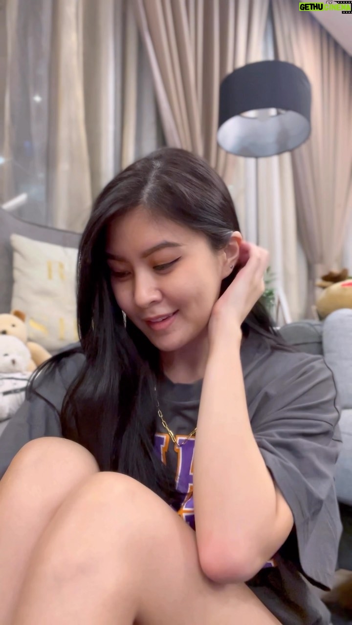 Elizabeth Tan Instagram - Hensem sngt dia ni, mcm mana ek? 😅🤣