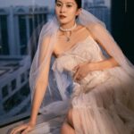 Elizabeth Tan Instagram - 🥰❤️ @strangephotostudio