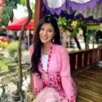 Elizabeth Tan Instagram - Selamat menyambut bulan Ramadhan semuaa ❤️✨