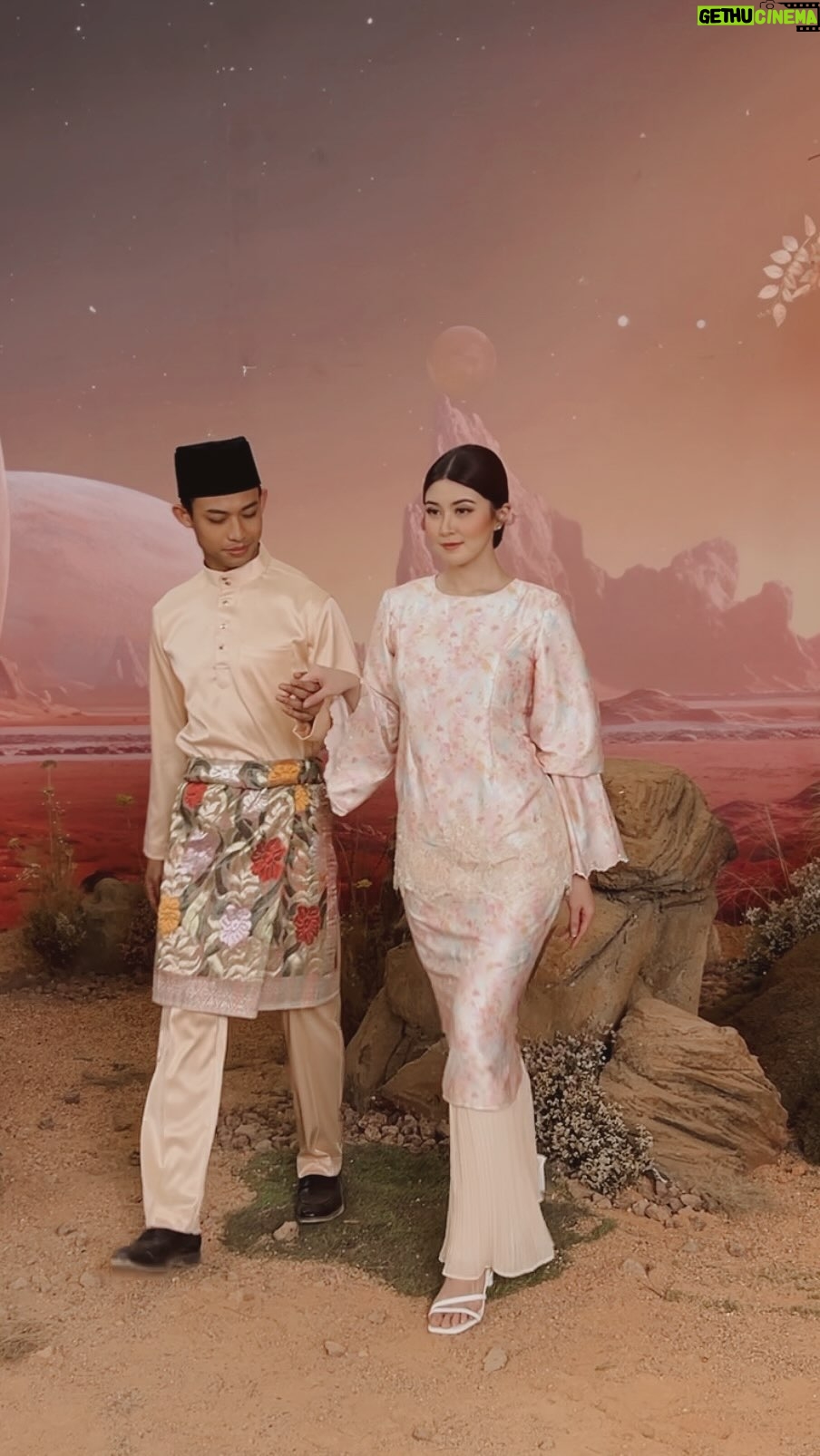 Elizabeth Tan Instagram - dah ready for raya? 🌙🥰