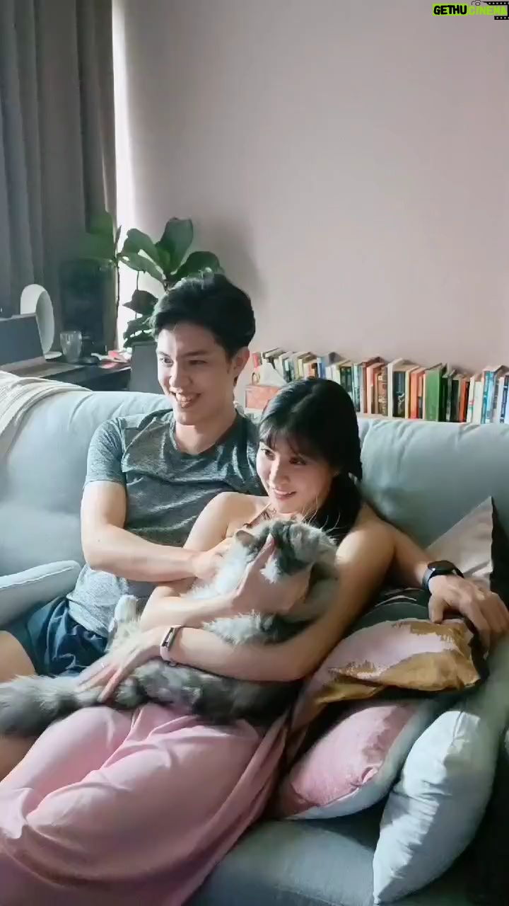 Elizabeth Tan - 59K Likes - Practice dulu... Hehehe 😛
