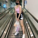 Elizabeth Tan Instagram – Pergi ke kedai membeli cincau… Eh salah, beli susu hehehe 😛