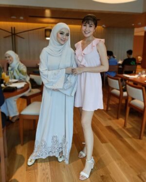 Elizabeth Tan Instagram - Starstruck dpt jumpa youu @mfmirafilzah hehehhehe 😍❤️