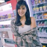 Elizabeth Tan Instagram - I cut my hair hehe ☺️