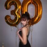 Elizabeth Tan Instagram - thirty, flirty & thriving 😛