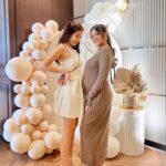 Elizabeth Tan Instagram - trying to get some baby energy for myself hehehe. Congratulations bb @puteriaishahofficial & Jacob!! I cant wait to meet the baby 😭❤️