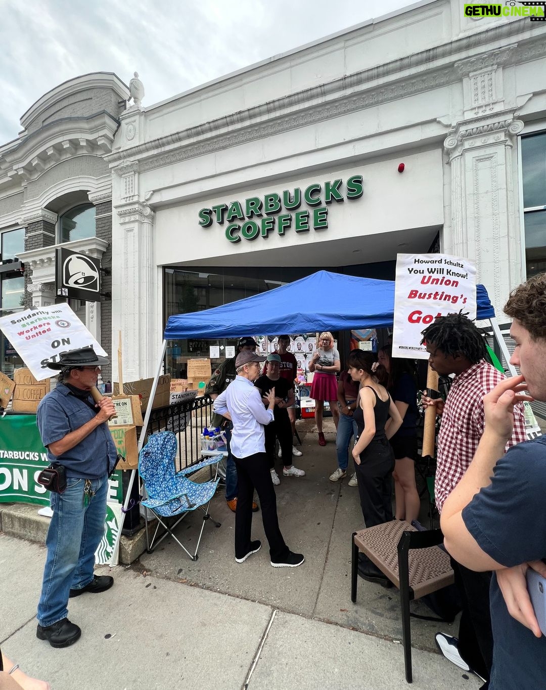 Elizabeth Warren Instagram - I visited Starbucks workers organizing with Boston Starbucks Workers United—who’ve been on strike for more than three weeks—to say that their fight is my fight. I stand in solidarity with them, and when working people fight, working people win.