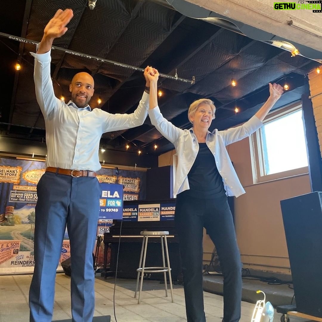 Elizabeth Warren Instagram - I came to Wisconsin to say we need @TheOtherMandela in the U.S. Senate. This team is ready to send him there!