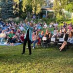Elizabeth Warren Instagram - We had a great Meet and Greet in Winchester tonight. We talked about Roe, reforming SCOTUS, Citizens United, and support for Ukraine.