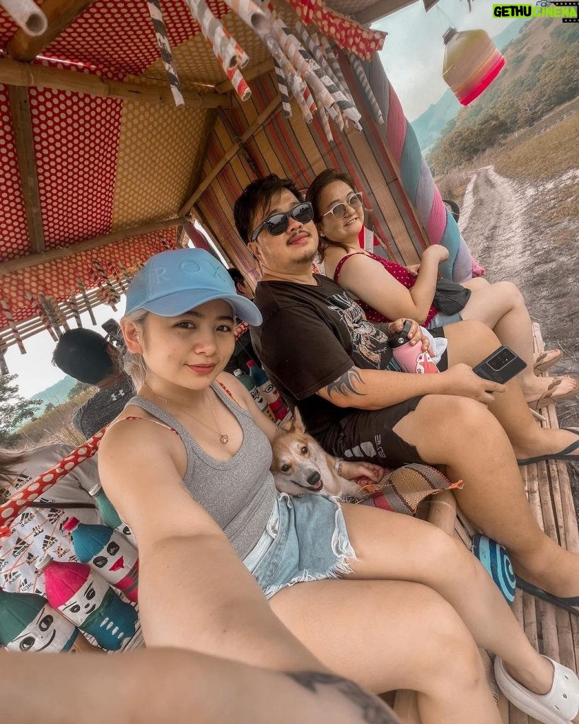 Ella Cruz Instagram - Lubong-Nangoloan Falls adventure kahapon with Dreamy 🤎