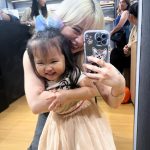 Ella Cruz Instagram - Last Sunday of August 🤍 Happy Halloween na agad si Shira. 🎃 naglalakad ako casually til narealize ko na bitbit ko na etong pumpkin 🎃 habang naghahanap naman ng Birks si Papi, eto si Shira nagcoconcert at ngungulit, si Yani sa likod malalim iniisip, sila mama and ate sa likod di ko alam kung bakit muka silang nagtatalo. Ang kyut rin nung clogs ng birks pero walang size ko 🥲 (birks baka namaaan) 🫶🏻 atleast di nakagastos hahaha 😆 ayun lang bye~ ✨