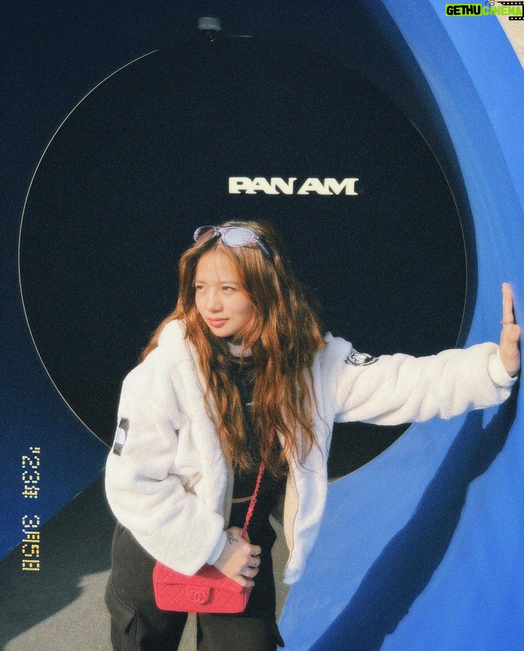 Ella Cruz Instagram - Happy Easter Sunday 🤍🐰✨ Watch my newest vlog on my new channel~ Seoul, Korea
