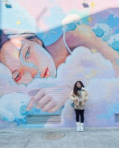 Ella Cruz Instagram - Head in the clouds ☁️🤍 압구정로데오 Apgujung Rodeo