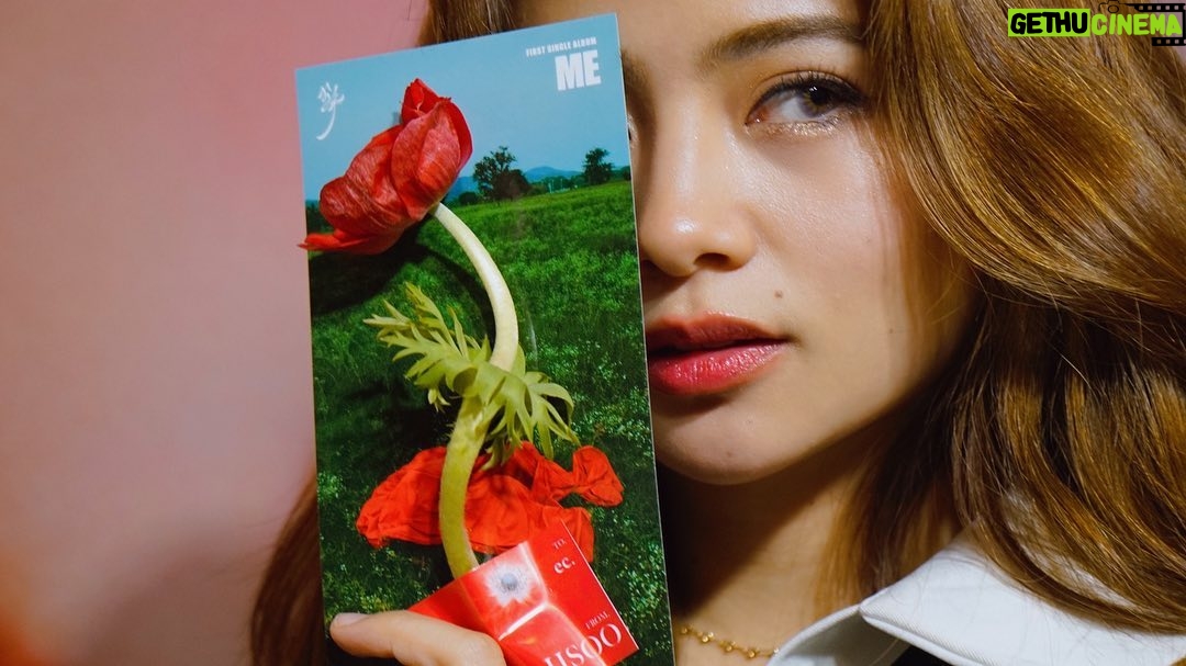 Ella Cruz Instagram - 🥀 #JISOO #FLOWER #JISOO_FLOWERHOUSE Seoul, Korea