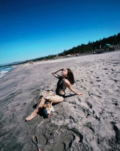 Ella Cruz Instagram - @takipsilimzmb 👙☀️🐚🌊🏝️