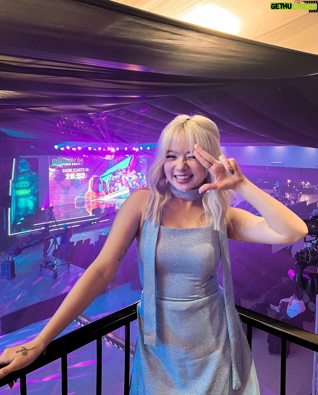 Ella Cruz Instagram - If you love the game, the game loves you back 💙 Last night was remarkable! 08/24/23 ✨ My first ever collaboration with a global game, my favorite -- @farlight84_official ❤️🔥 Sobra kaba ko kahapon sa #farlight84phsummit cause I have no idea anong mangyayari. But, omg! Ang daming fresh and exciting coming up for #Farlight84! And the most exciting part? Me as one of their first Filipino celebrity collab! 😭❤️ biggest birthday gift ✨ the announcement makes me supeeeer kaba and surprised talaga 🫣 we have ELLA CRUZ in-game stickers and dance 😍 and also #Farlight84ph's first Film ads 🥳 I've been endlessly saying thank you to Farlight Games but really, I'm grateful for this amazing collab ❤️🔥 again, congratulations for the success of this summit and the growth of the game🤍 I love this community! It always feels like kapag kasama mo mga co-gamers, matatagal na kayo magkakaibigan🫶🏻 fangirling mode ako nakita ko mga idol streamers ko tsaka mga kaibigan ko from online, finally in person! So cool 😎 Watch out for more Farlight 84 updates! 😜 #Farlight84xEllacruz