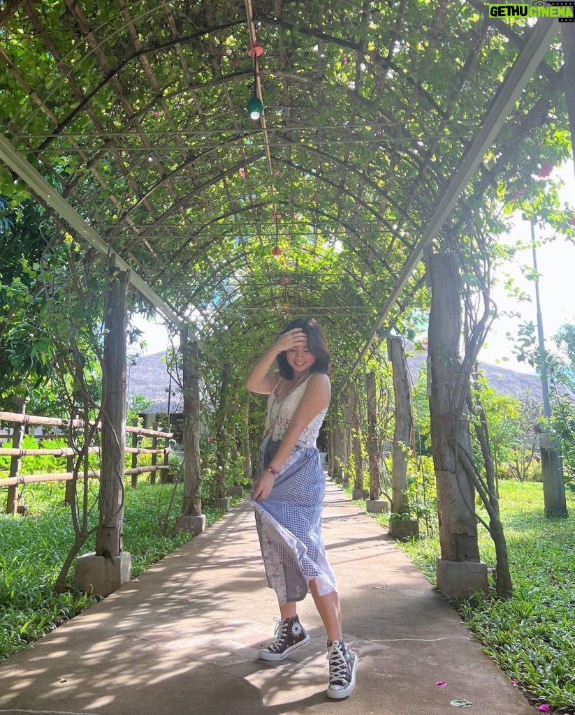 Ella Cruz Instagram - Just me in my favorite ukay skirt + chucks + 🍃💚🧚‍♀️🧝🏼‍♀️ Laoag City