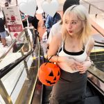 Ella Cruz Instagram - Last Sunday of August 🤍 Happy Halloween na agad si Shira. 🎃 naglalakad ako casually til narealize ko na bitbit ko na etong pumpkin 🎃 habang naghahanap naman ng Birks si Papi, eto si Shira nagcoconcert at ngungulit, si Yani sa likod malalim iniisip, sila mama and ate sa likod di ko alam kung bakit muka silang nagtatalo. Ang kyut rin nung clogs ng birks pero walang size ko 🥲 (birks baka namaaan) 🫶🏻 atleast di nakagastos hahaha 😆 ayun lang bye~ ✨