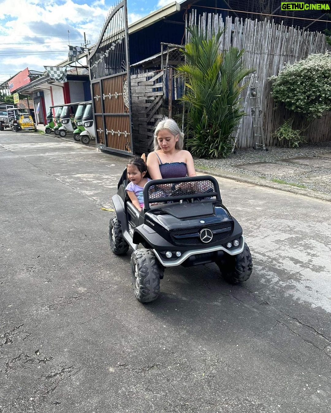 Ella Cruz Instagram - Weekend with family 🤍 Angat, Bulacan