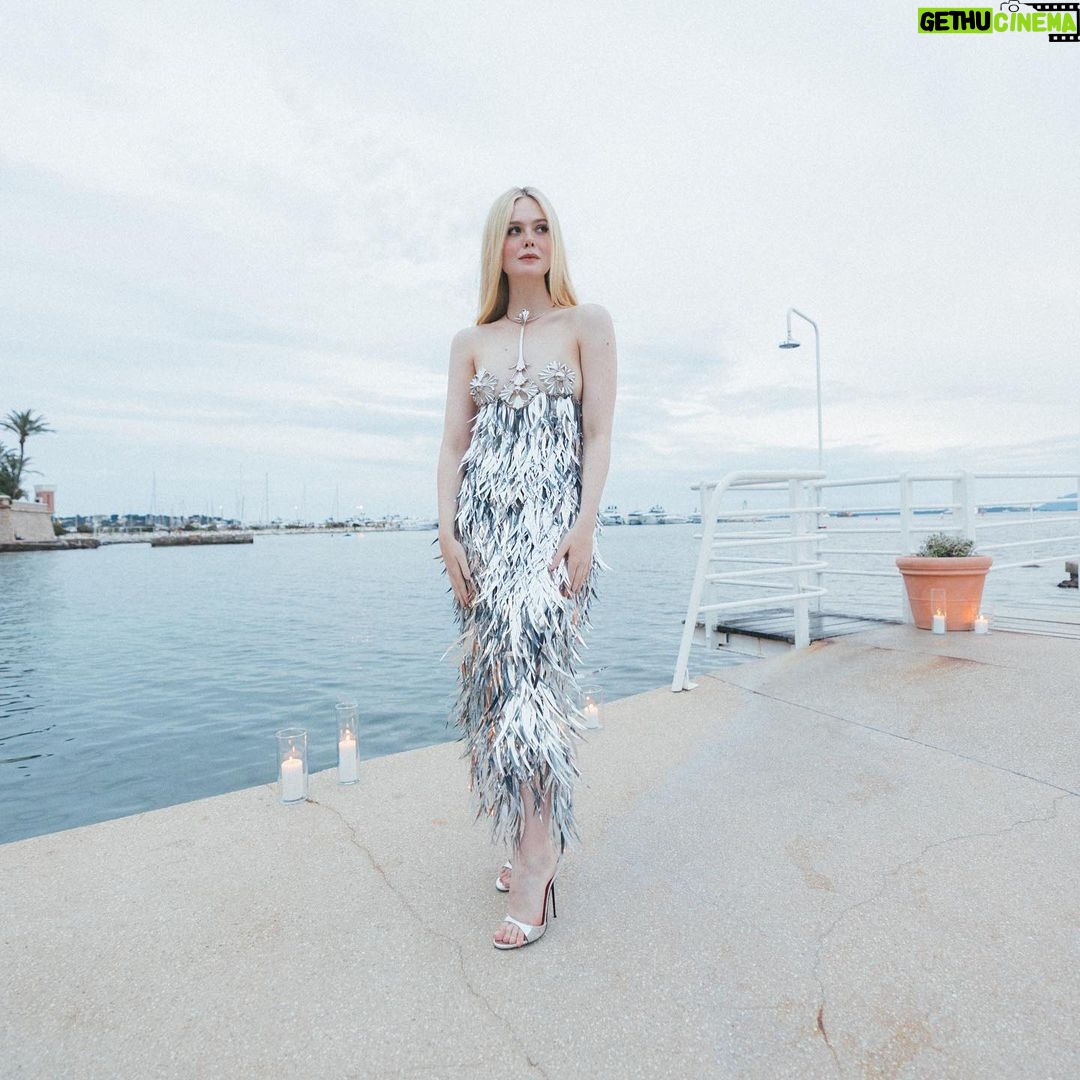 Elle Fanning - 783.5K Likes - Now THISSSSS is a partyyyy dressss @pacorabanne 🪩🪩🪩🪩🪩